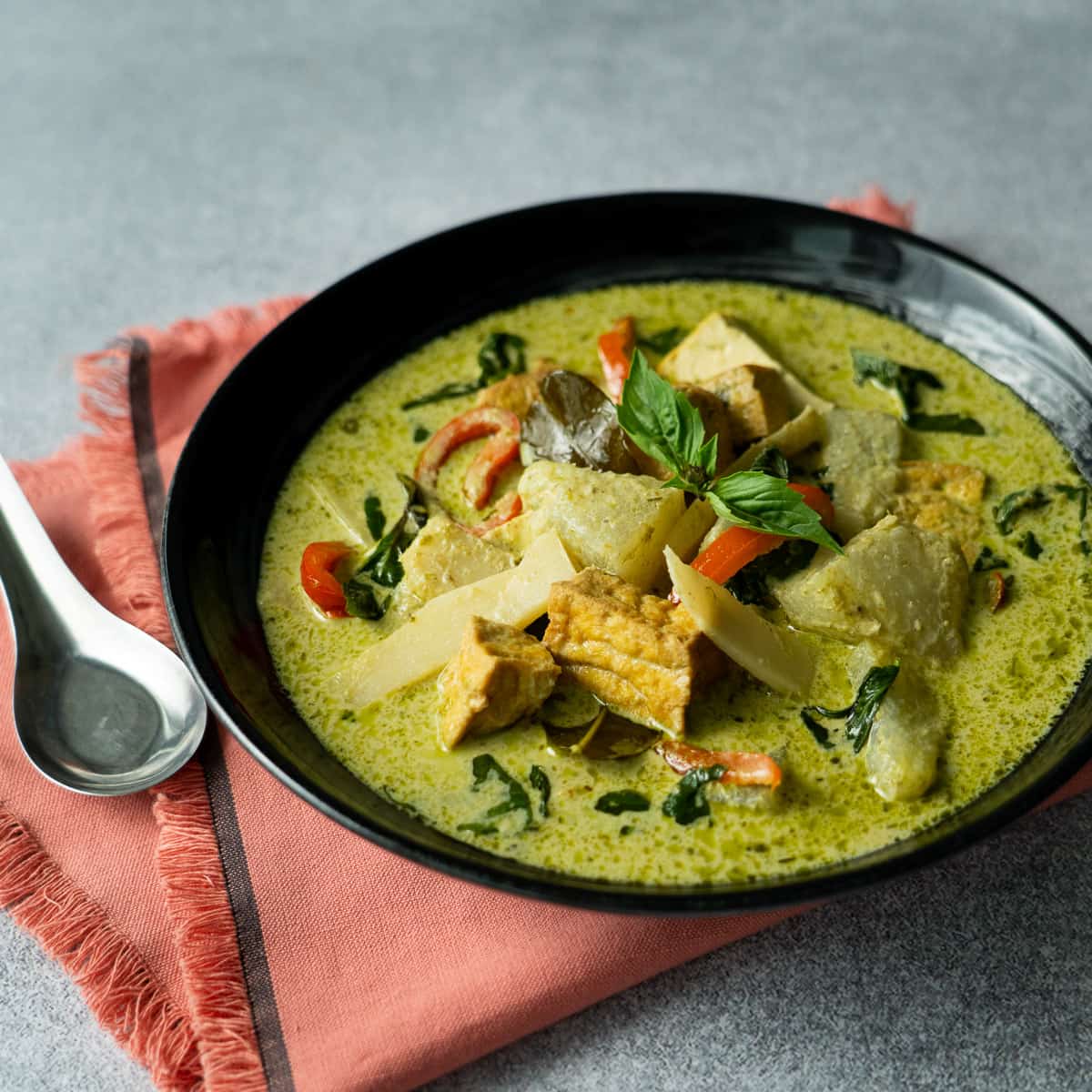 
                  Thai Green Curry